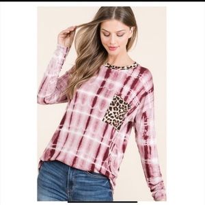 BURGUNDY TIE-DYE TOP